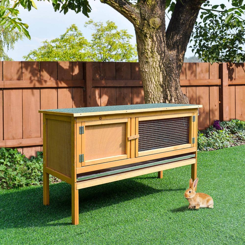 Yellow Fir Wood Outdoor Guinea Pig Hutch with Green Roof