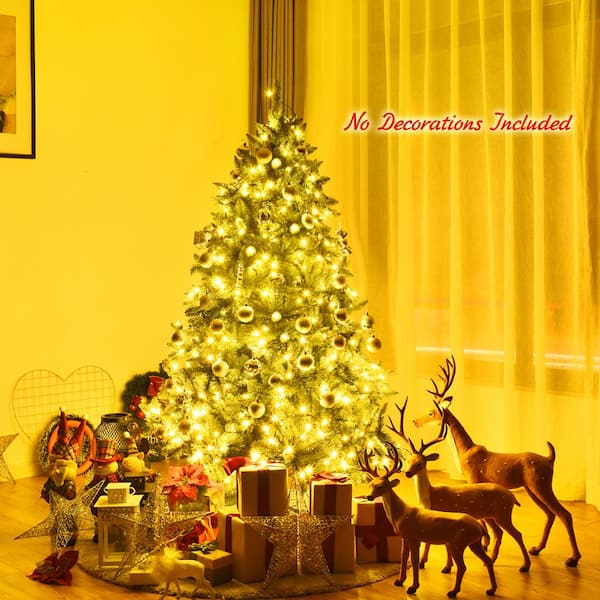 https://images.thdstatic.com/productImages/d55fceef-3082-4b77-b449-4c627969b972/svn/costway-pre-lit-christmas-trees-cm22055-31_600.jpg