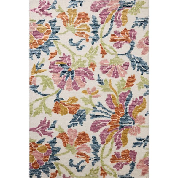 Tilly Ivory / Multi 7 ft. x 6 in. x 9 ft. 9 in. Traditional Area Rug