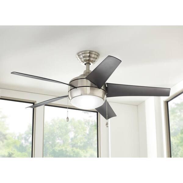 Windward 44 in LED Indoor Matte White Ceiling Fan With Light Kit Frosted Bowl 
