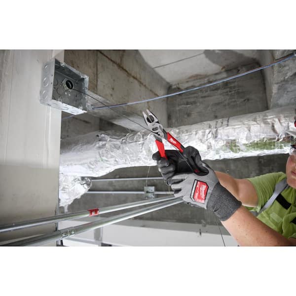 Have a question about Milwaukee Linesman Plier w/Comfort Grip