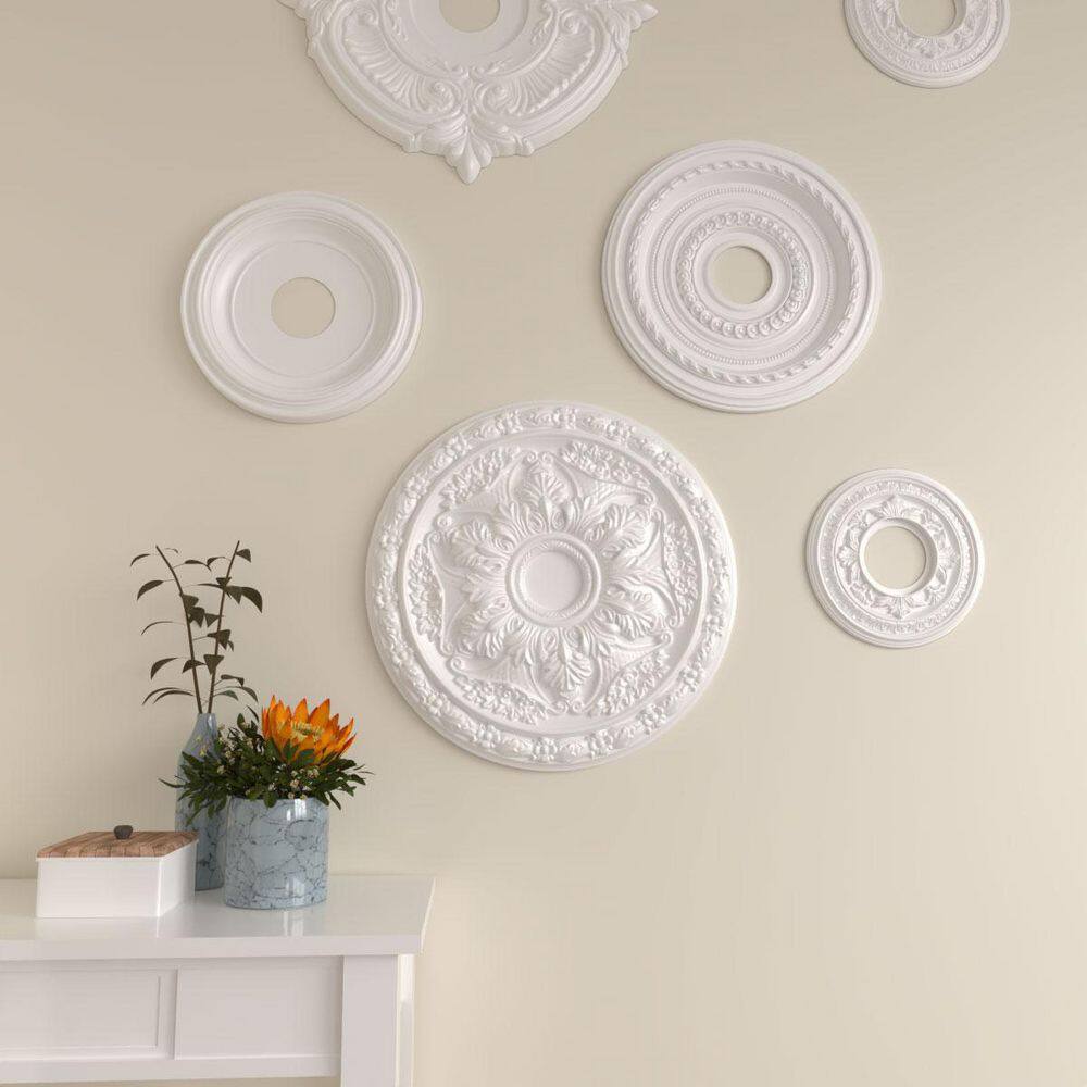 Baile 20" White Primed Round Ceiling Medallion