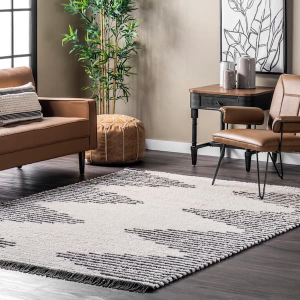 Morgan Beige 7 ft. x 9 ft. Contemporary Diamond Soft Shag Fringe Indoor Area Rug