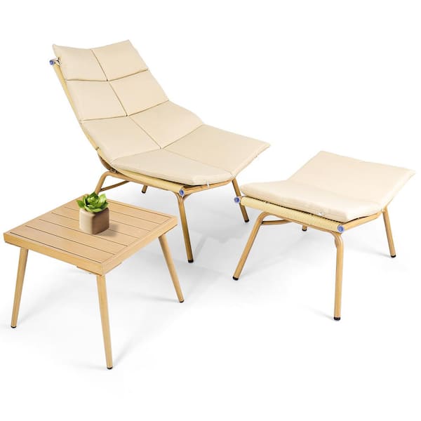 Zeus & Ruta 3-Piece Metal Outdoor Indoor Chaise Lounge Chair with Table and Brown Cushion for Camping, Garden and Party Sunbathing