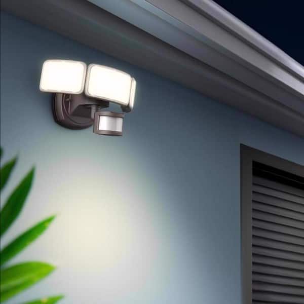 Feit Motion-Sensing Hardwired LED Bronze Security Floodlight Feit Motion-Sensing Hardwired LED Bronze Security Floodlight
