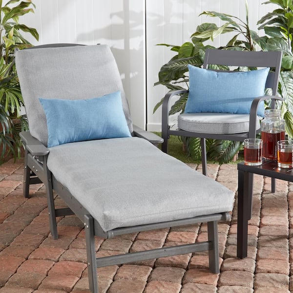 https://images.thdstatic.com/productImages/d5a3ce18-4a2a-4b60-a4b1-cadd0e9c984d/svn/greendale-home-fashions-outdoor-dining-chair-cushions-op1150s2-heather-31_600.jpg