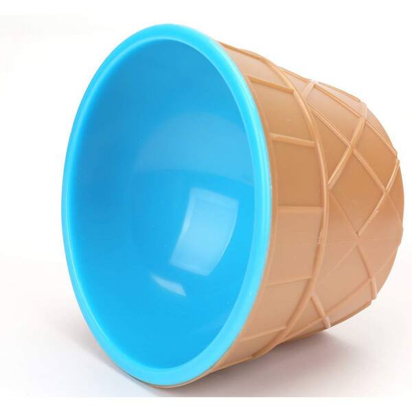 White 24 Pack Reusable Plastic Ice Cream Dessert Cups with Spoons, 3.8 in. Dia, 6 Colorful Cartoon Candy