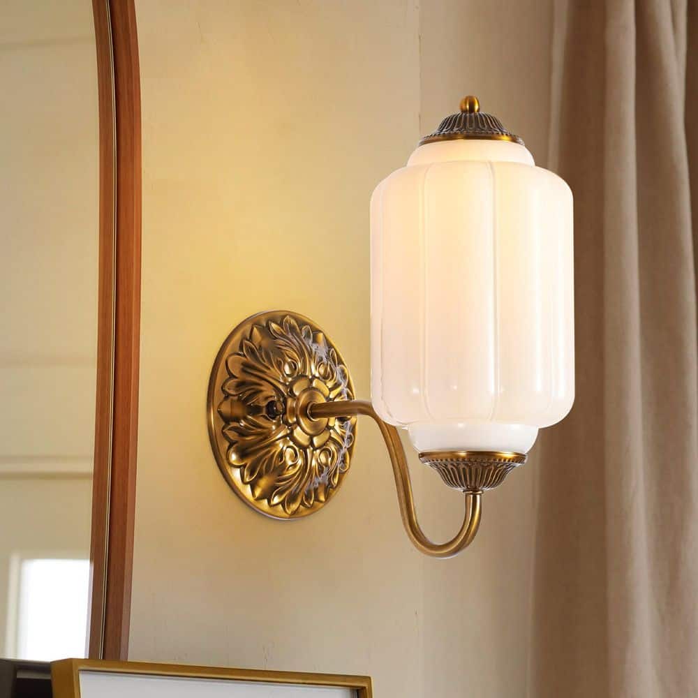 Rennnsan Amia 5.9 in. 1-Light French Country Antique Brass