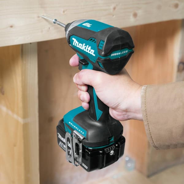 Bier Installatie Rook Makita 18V LXT Lithium-ion Brushless Cordless 2-Piece Combo Kit 3.0Ah  Driver-Drill/ Impact Driver XT281S - The Home Depot