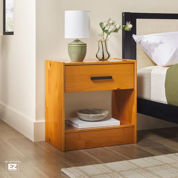 Walker Edison Furniture Company Modern Easy Assembly Caramel Solid Wood 1-Drawer 22 in. W Nightstand with Handle