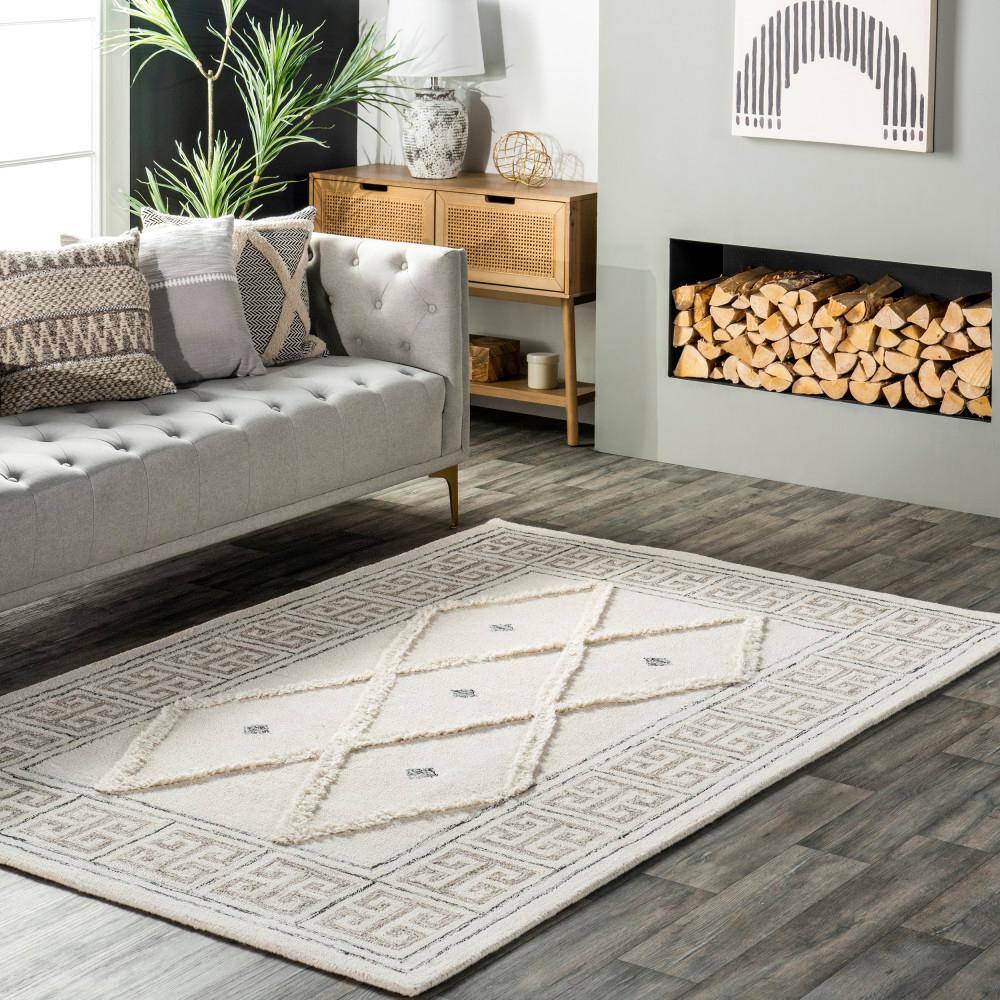 Ivory Geometric Tufted Wool 5x8 Area Rug
