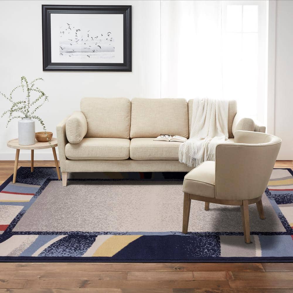 Navy and Red Synthetic Stain-Resistant Area Rug, 5'3"x7'5"