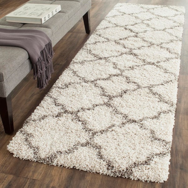 Hudson 2 ft. x 20 ft. Ivory/Gray Geometric Runner Rug