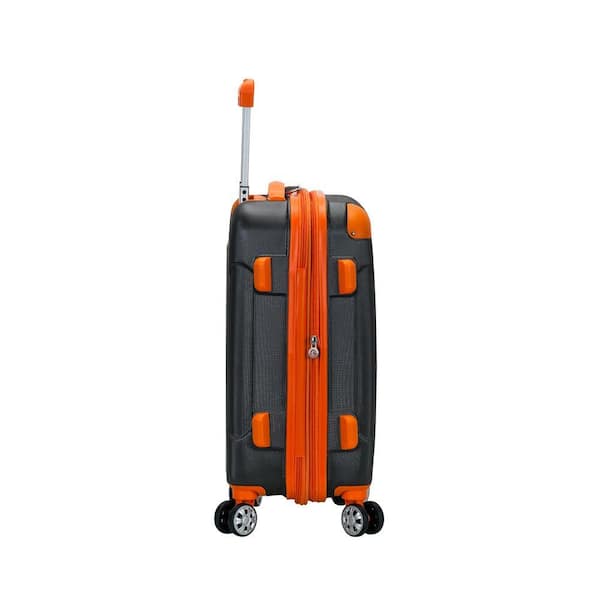 Rockland London Expandable 20 in. Hardside Spinner Carry On