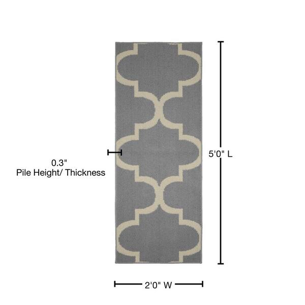 Garland Quatrefoil 5 x 7 Silver/IVory Indoor Trellis Area Rug Garland Quatrefoil 5 x 7 Silver/IVory Indoor Trellis Area Rug