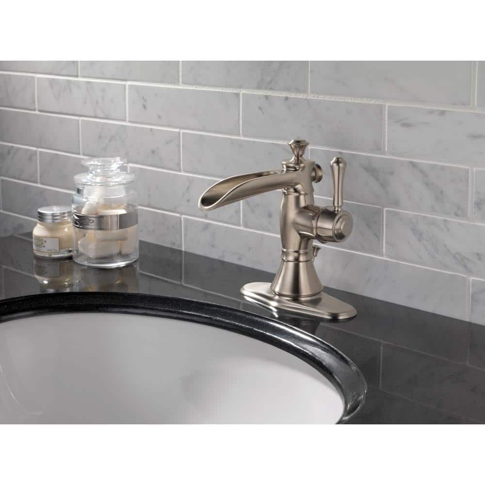 Modern Stainless Steel Single Hole Bathroom Faucet with Brass Body