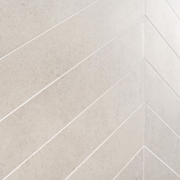Ivy Hill Tile Iris Chevron Perla 3.93 in. x 20.86 in. Matte
