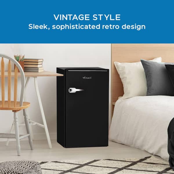 りり エァウェーブmini Avanti 3.1 cu. ft. Retro Mini Fridge in Black with Freezer