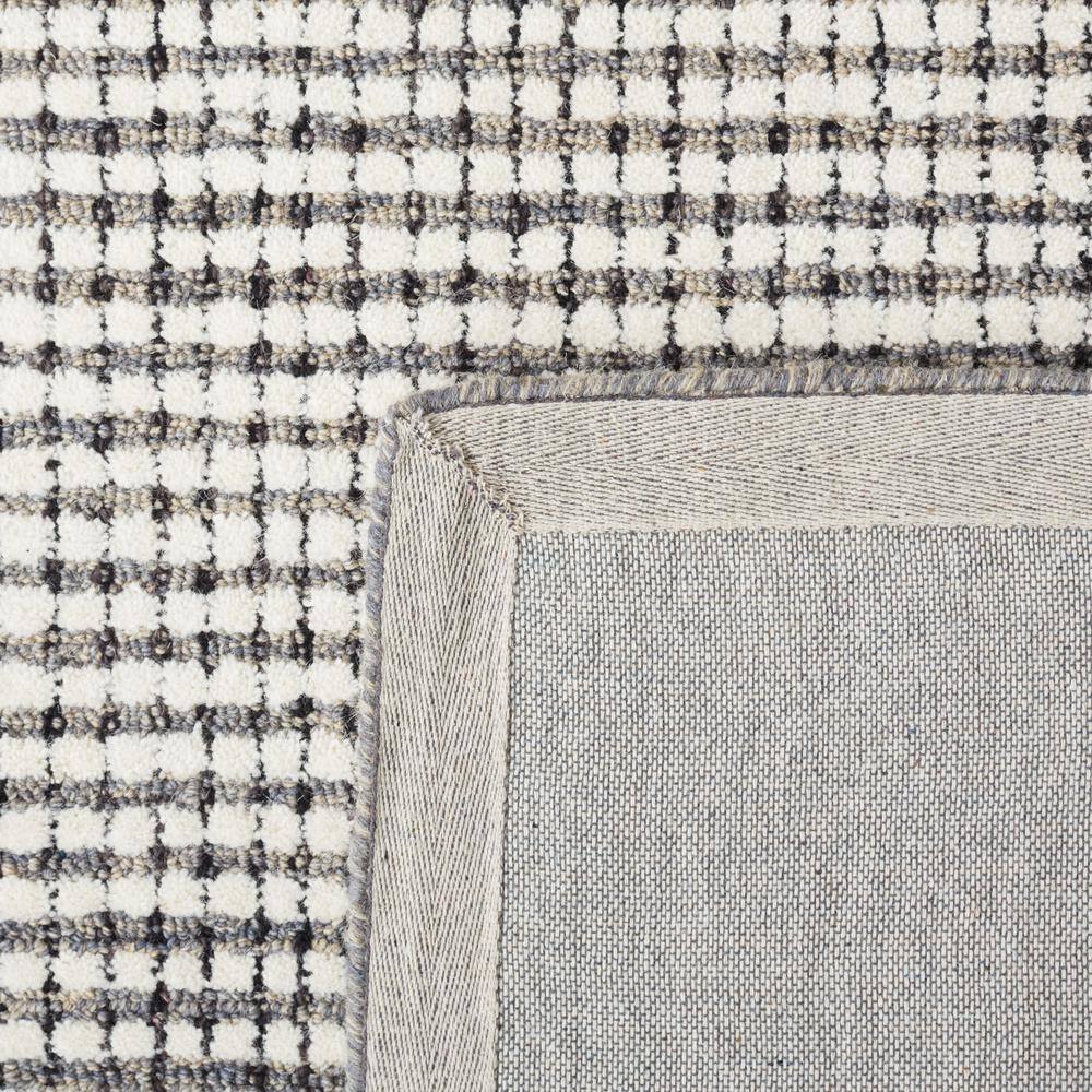Gray and Ivory Round Hand-Tufted Wool Rug, 6 ft
