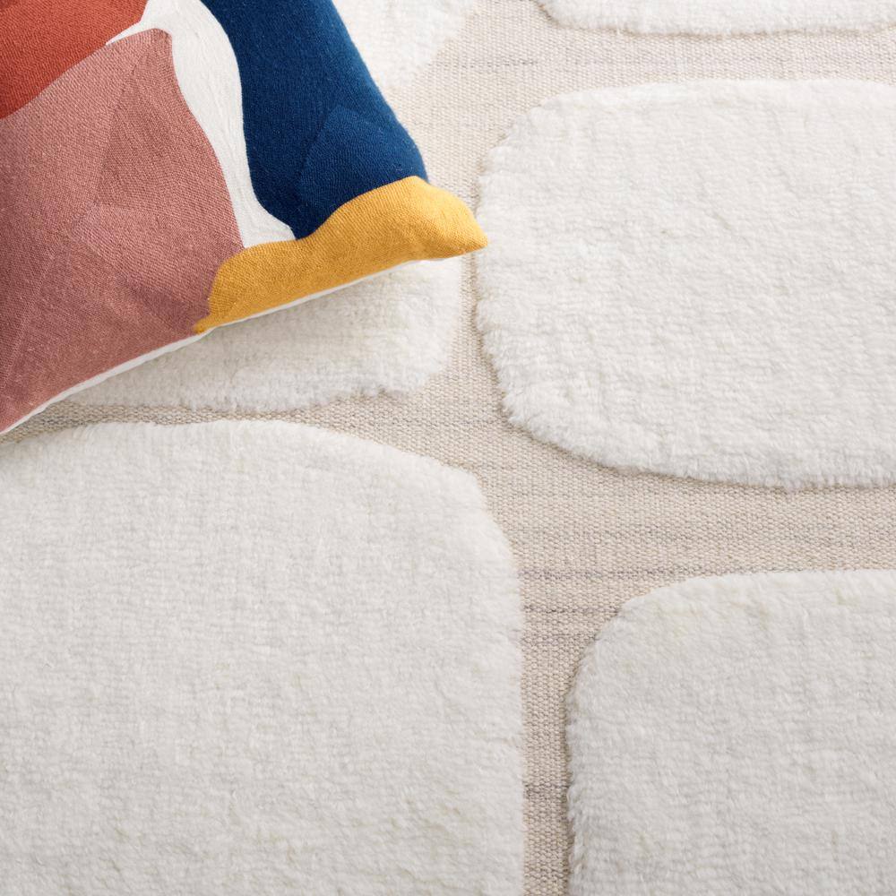 Ivory and Beige Geometric Wool Shag Rug, 6' x 9'