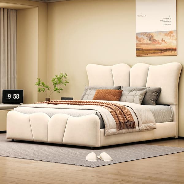 Harper & Bright Designs Beige Wood Frame Full Size Velvet Upholstered Platform Bed with Flower-shaped Headboard and Footboard