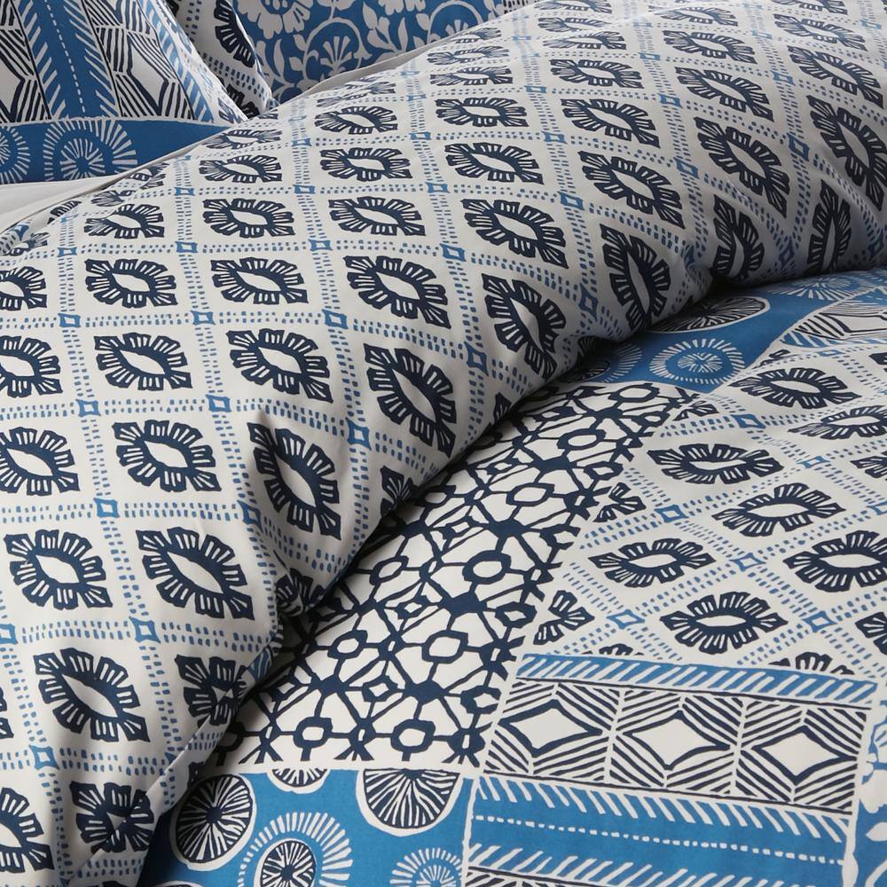 Patchwork Blue Reversible Full Down Alternative Comforter Set