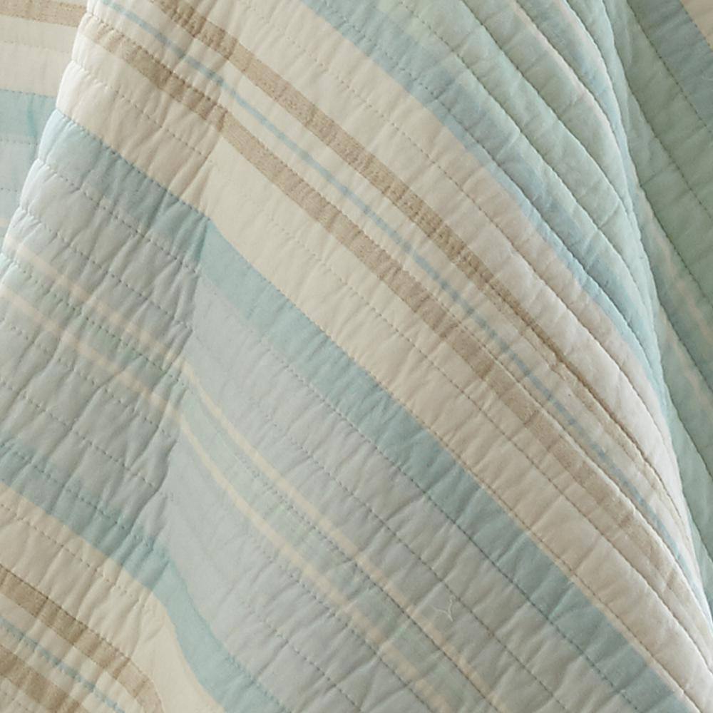 Coastal Breeze Blue and Cream Cotton King Quilt Set, Reversible