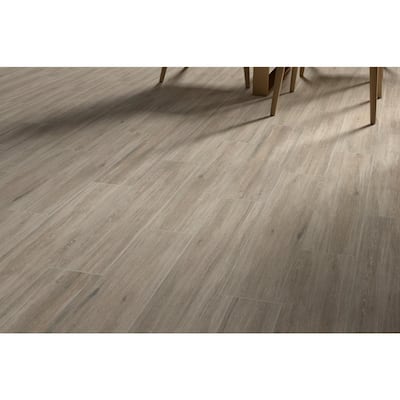 Canton Flooring The Home Depot, Hardwood Floor With A Queen Christina