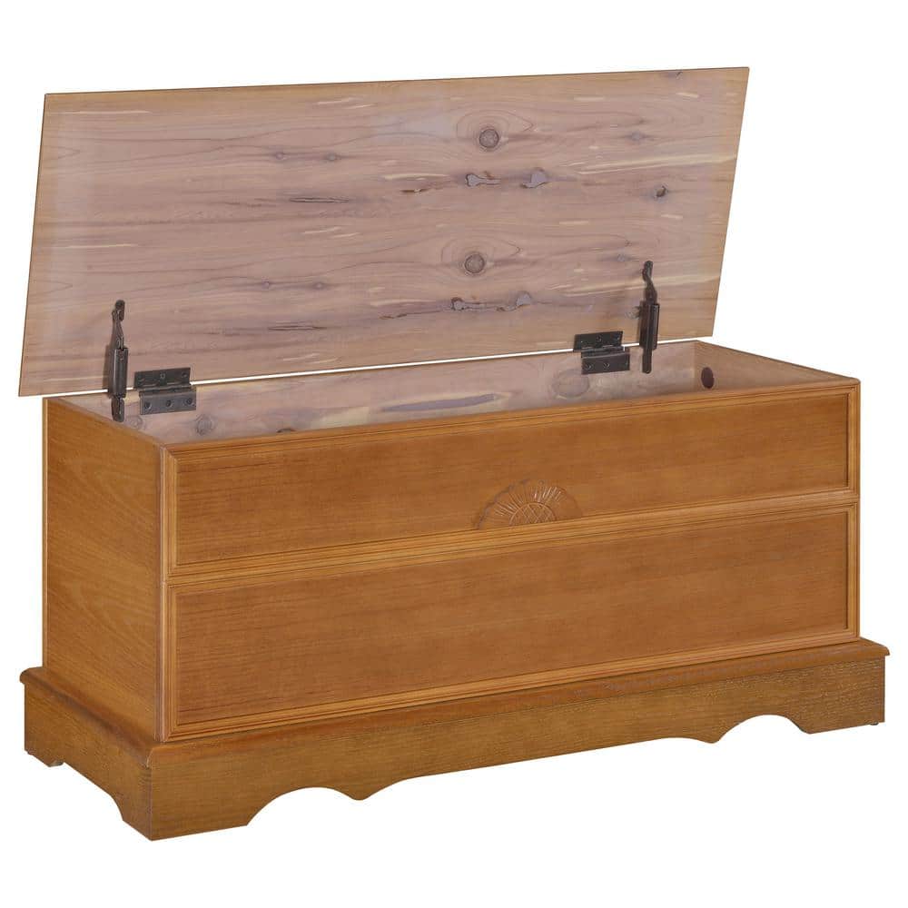 Honey Brown Traditional Cedar Wood Storage Chest