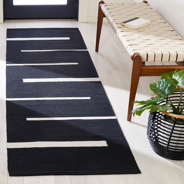 Montauk Black/Ivory 2 ft. x 10 ft. Geometric Lines Runner Rug