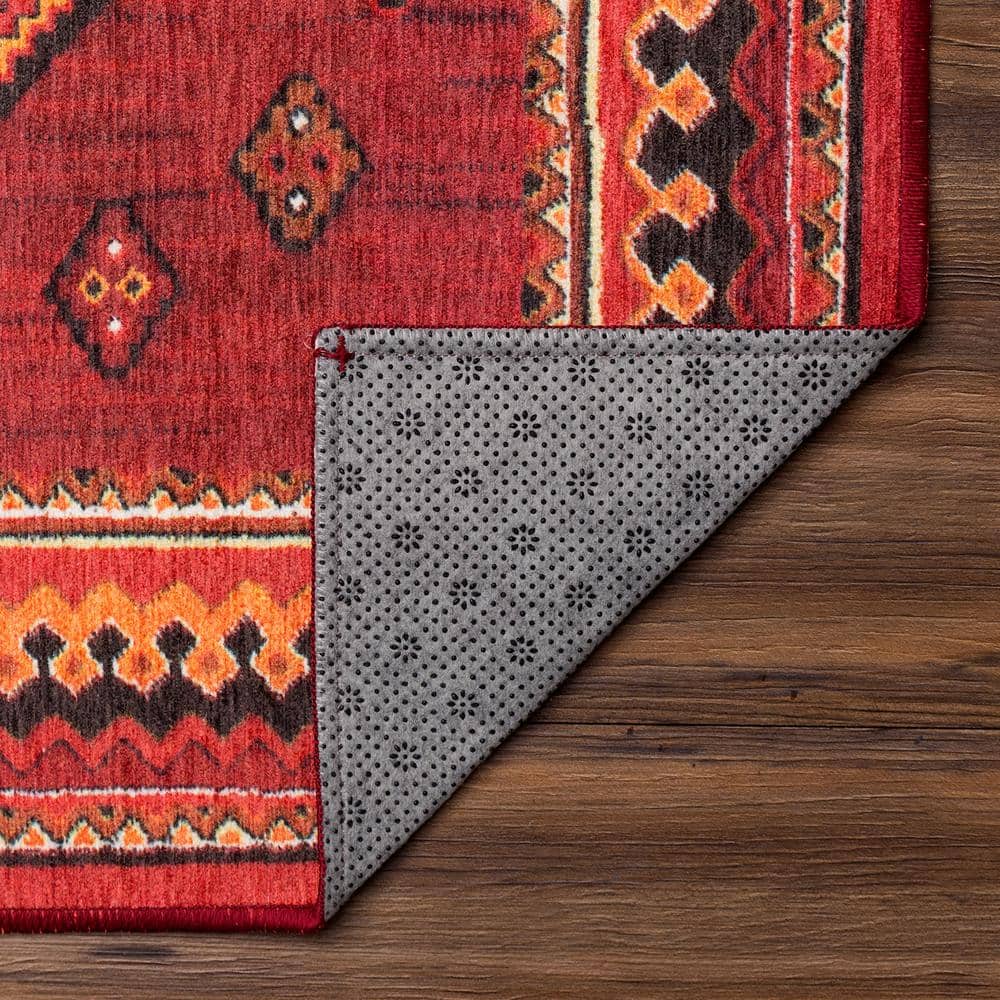 Phoenix Kilim Garnet Red and Orange Synthetic 3' x 5' Area Rug