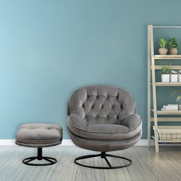 https://images.thdstatic.com/productImages/d6649df6-5e71-4692-948f-d83b88ad5e88/svn/gray-accent-chairs-gray67628187-76_600.jpg