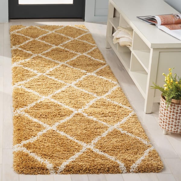 Hudson 2 ft. x 8 ft. Gold/Ivory Geometric Runner Rug
