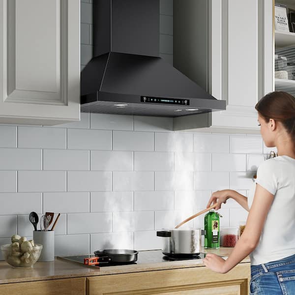 HGUOQ 36 in. 900 CFM Convertible Wall Mount Range Hood in Black
