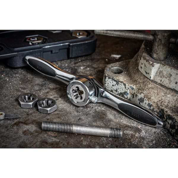 GEARWRENCH SAE/Metric Ratcheting Tap and Die Set (114-Piece