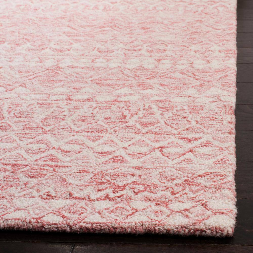 Hand-Tufted Round Pink/Ivory Wool 59" Rug with Non-Slip Feature