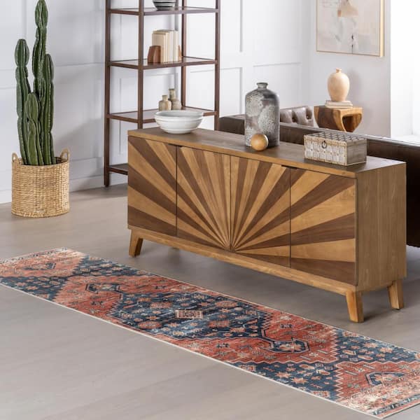 Daisy Spill Proof Washable Persian Brick 2.6 ft. x 6 ft. Indoor Area Rug