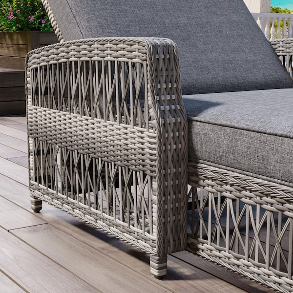 Lycvki Gray Wicker Outdoor Chaise Lounge with Gray Soft Removable