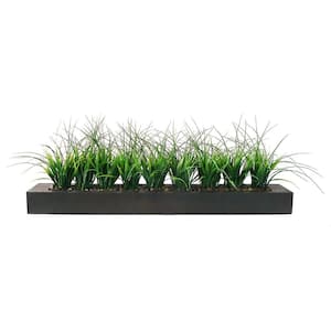 Artificial Green Grass in Contemporary Wood Planter