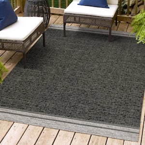 Alda Modern Minimalist Mingled Solid Black/Cream 3 ft. x 5 ft. Indoor/Outdoor Area Rug