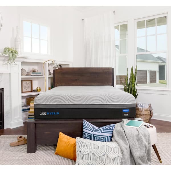 Sealy Hybrid Performance Copper ll California King 14 in. Firm Mattress with 9 in. High Profile Foundation