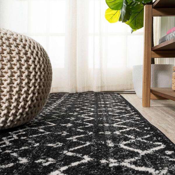 89.5×197 “Black Diamond” ViNTAGE RUG JONATHAN Y Moroccan HYPE Boho Vintage Diamond Black/Ivory 9