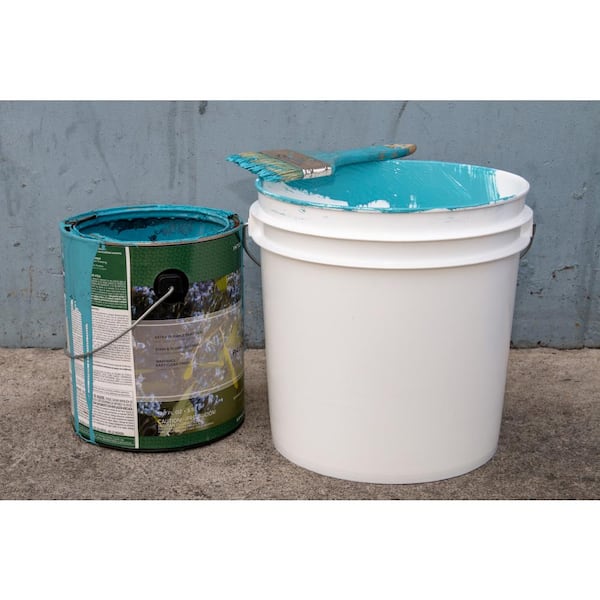 5 Gallon White Plastic Bucket Only - Durable 90 Mil All Purpose Pail - Food  Grade Buckets NO LIDS Included - Contains No BPA Plastic - Recyclable -  Buckets ONLY (Pack of 20, Blue)