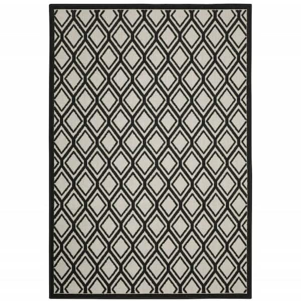 Beige, Black 7 ft. x 9 ft. Loomed Geometric Polypropylene Rectangle Indoor/Outdoor Area Rug