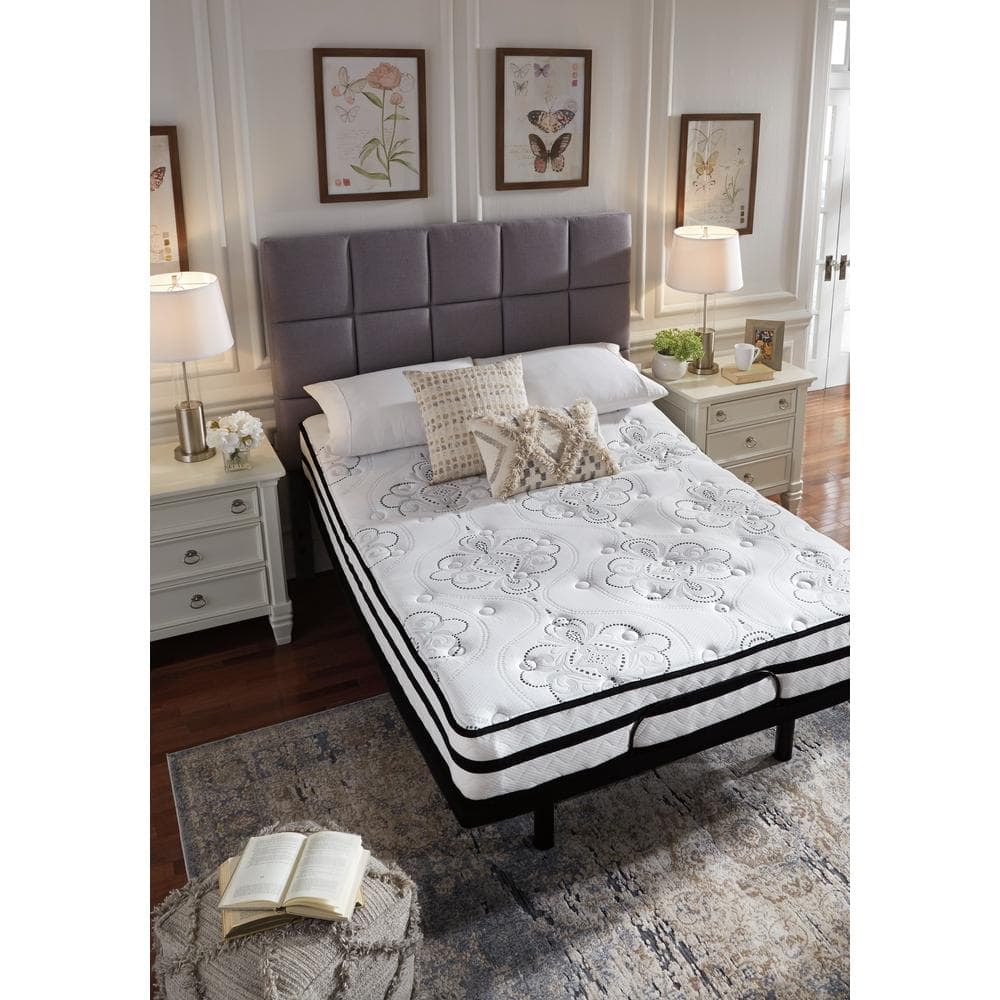 Modern Twin-Size Innerspring Gel Memory Foam Mattress in White
