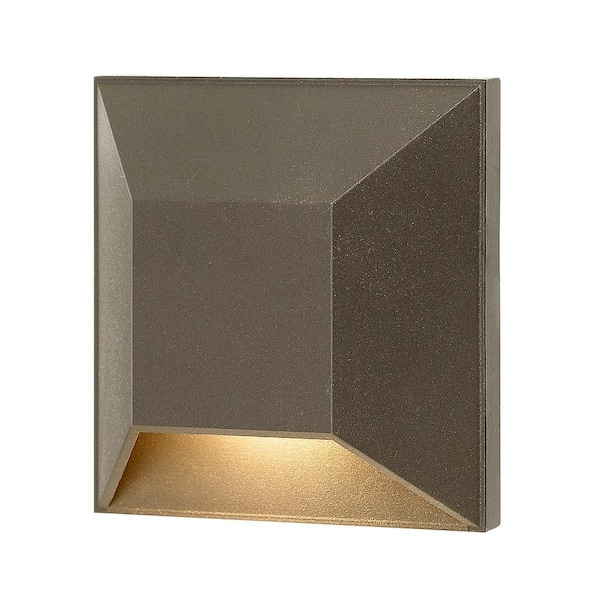 Nuvi Low Voltage Bronze Integrated LED Hardwired Stair Light