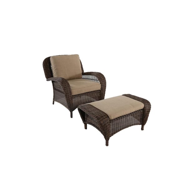 Hampton Bay Beacon Park Brown Wicker Outdoor Patio Stationary Lounge Chair With Toffee Tan Cushions Frs80812c The Home Depot