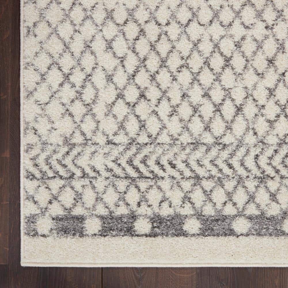 Scandinavian Geometric Soft-Feel Gray Synthetic 5'3" x 7'3" Area Rug