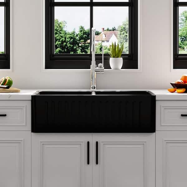 HOROW 33 in. Farmhouse/Apron-Front Double Bowl Black Fireclay Kitchen Sink Workstation Kitchen Sink with Bottom Grid