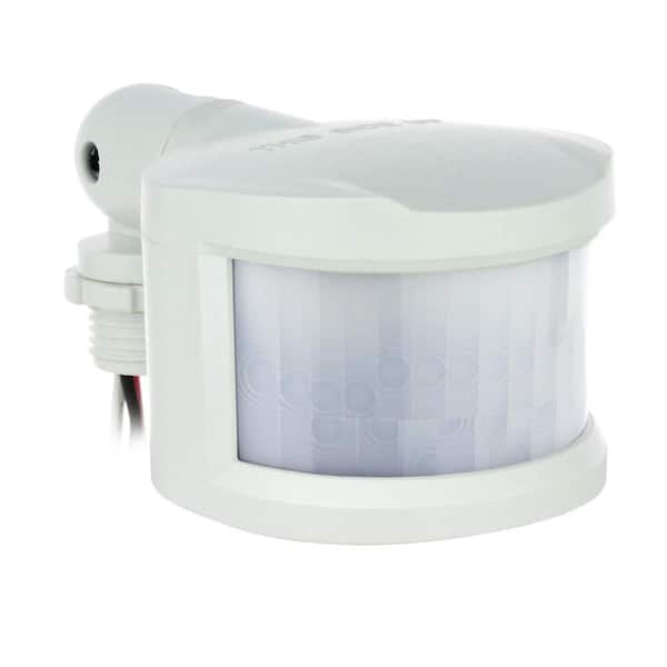 Commercial Electric Weatherproof Motion Security Floodlight Sensor in White